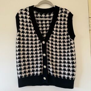 Black and White Houndstooth Sweater